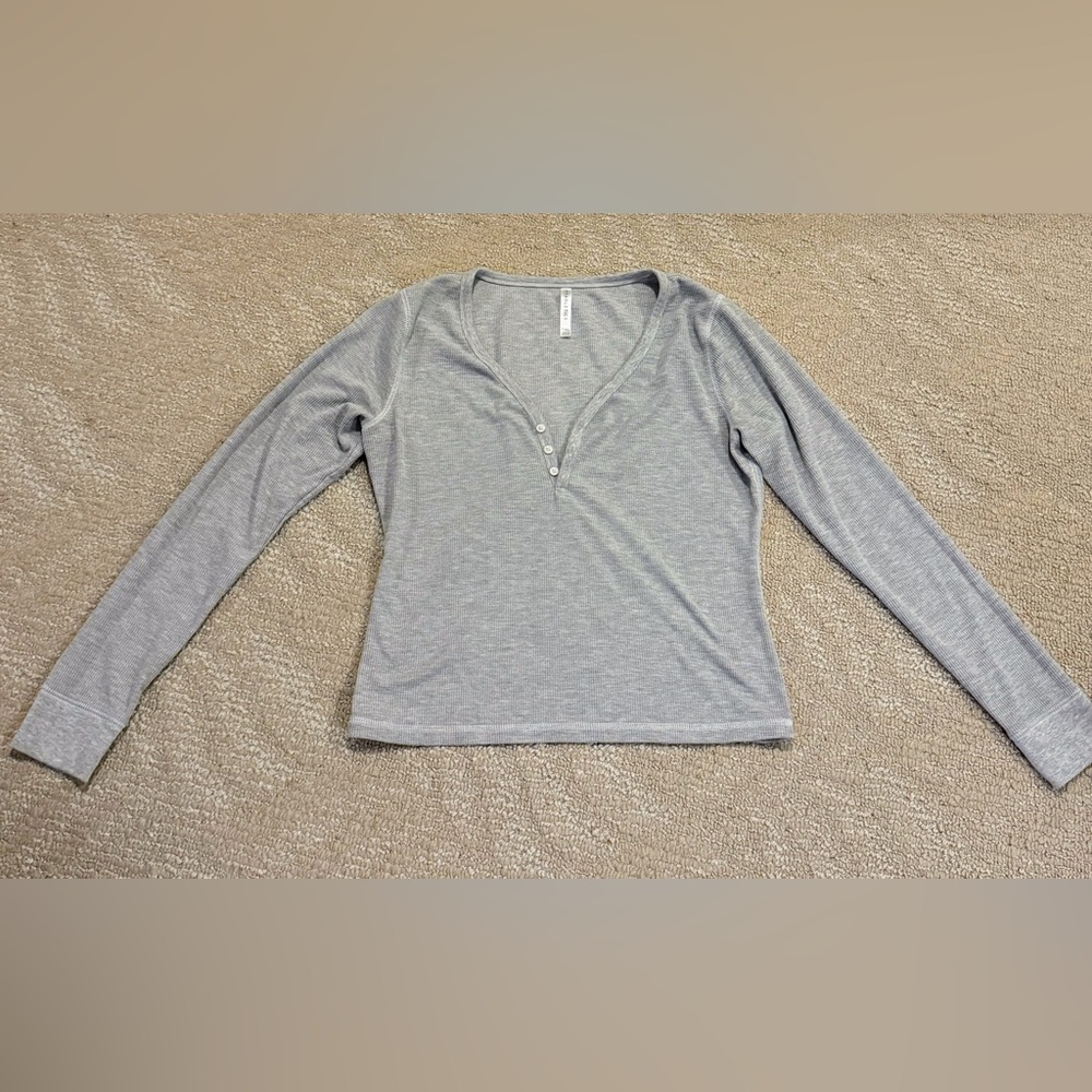 Fabletics Gray Fitted longsleeve top